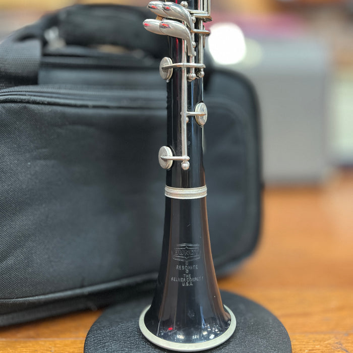 USED Bundy Bb Clarinet Outfit