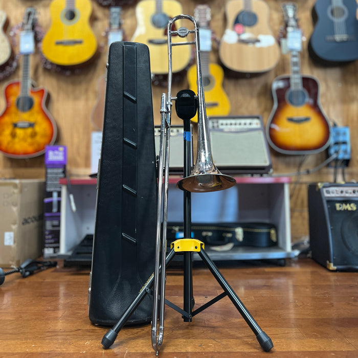 USED Bundy Nickel-Plated Student Trombone Outfit (403427)