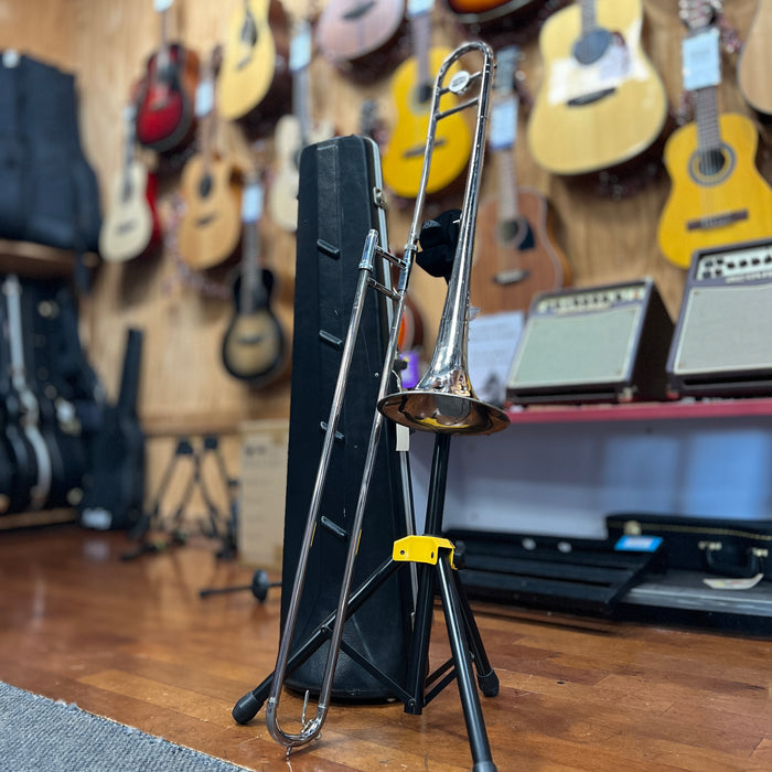 USED Bundy Nickel-Plated Student Trombone Outfit (403427)