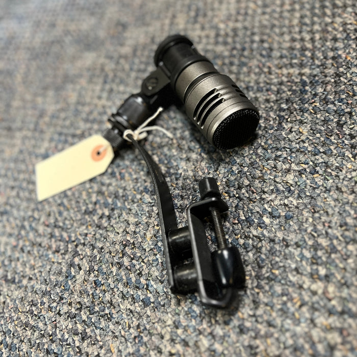 USED CAD Audio TSM411 Dynamic Microphone, Super-Cardiod Microphone w/ Clamp