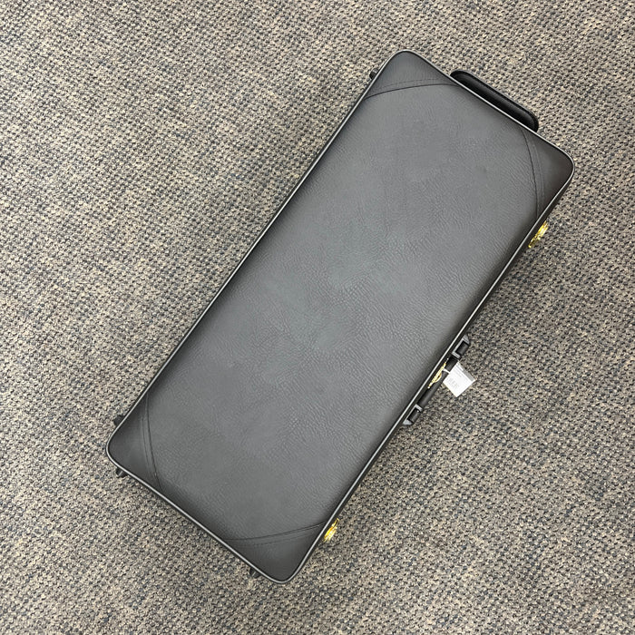 USED Capece Hard Alto Saxophone Case