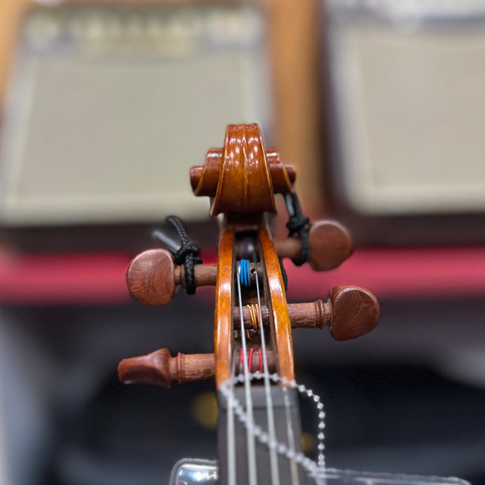 USED Carlos Wallin LA Strings 4/4 Violin Outfit