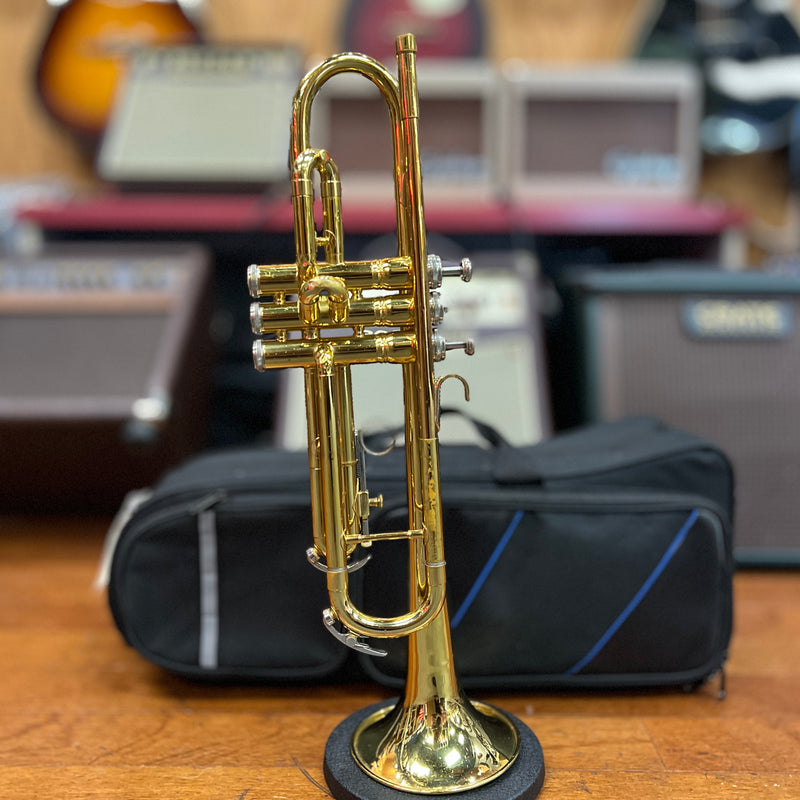 USED Conn 22B Trumpet Outfit, Made in USA 799788