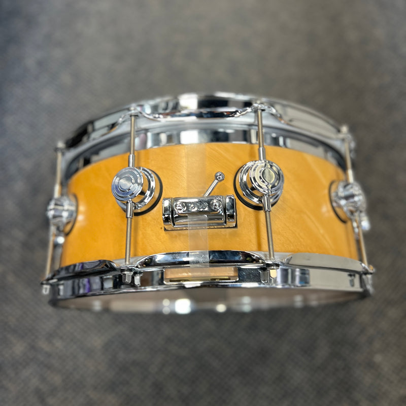 USED DW Collector's Top Edge Snare Drum 6x14, Natural Maple