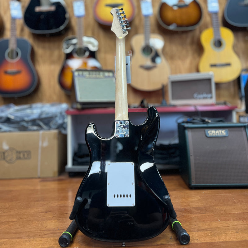USED Donner HSS Strat-Style Electric Guitar, Black
