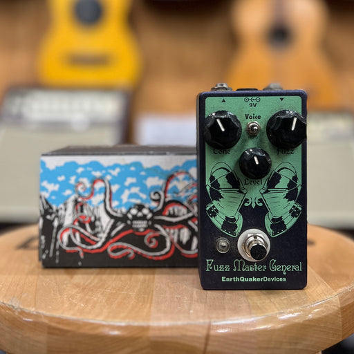 general fuzz pedal EarthQuaker Devices Fuzz Master General Legacy Reissue Octave Fuzz Blaster Pedal