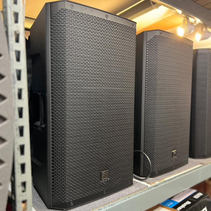 USED Electro-Voice ELX200-15P 15" 1,200W Powered Loudspeaker PAIR w/ Covers