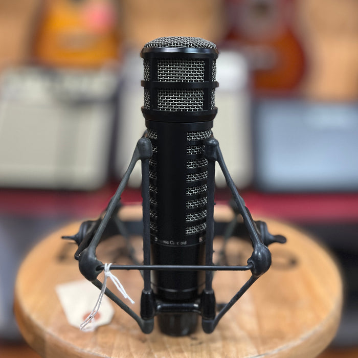 USED Electro-Voice EV RE320  Microphone w/ 309a shockmount