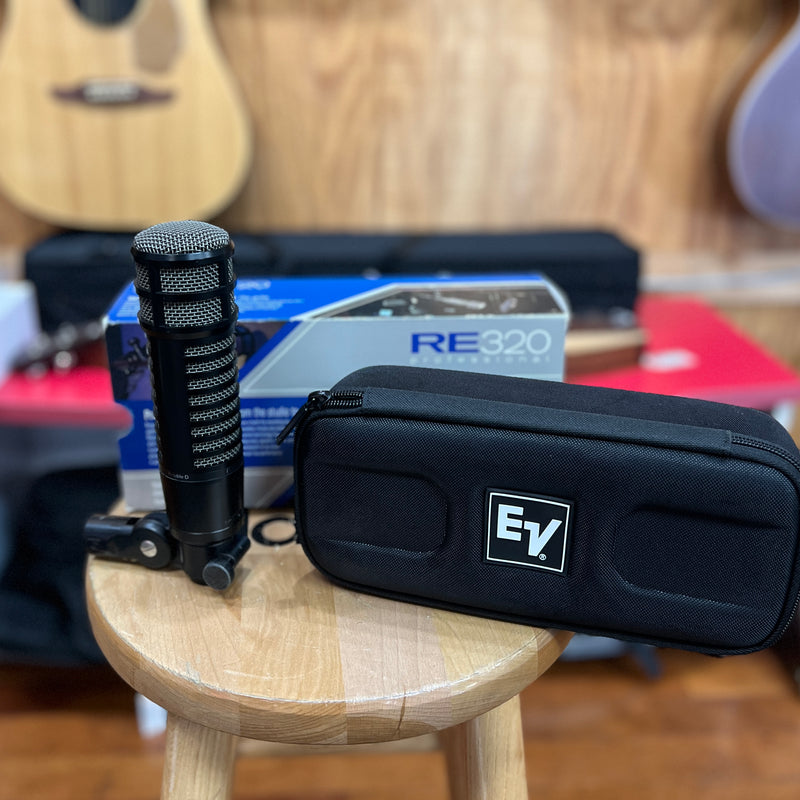 USED Electro-Voice EV RE320 Variable-D Dynamic Vocal and Instrument Microphone