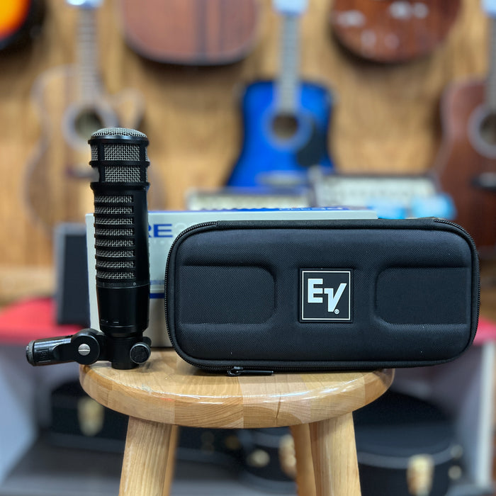 USED Electro-Voice EV RE320 Variable-D Dynamic Vocal and Instrument Microphone