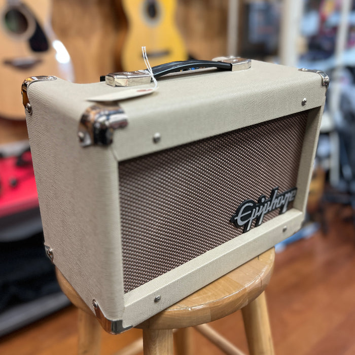 USED Epiphone 15C Acoustic Guitar Combo Amp