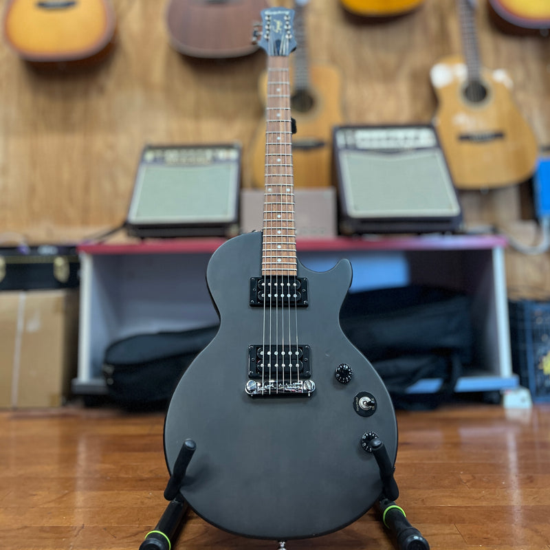 USED Epiphone Les Paul Special Electric Guitar, Matte Black