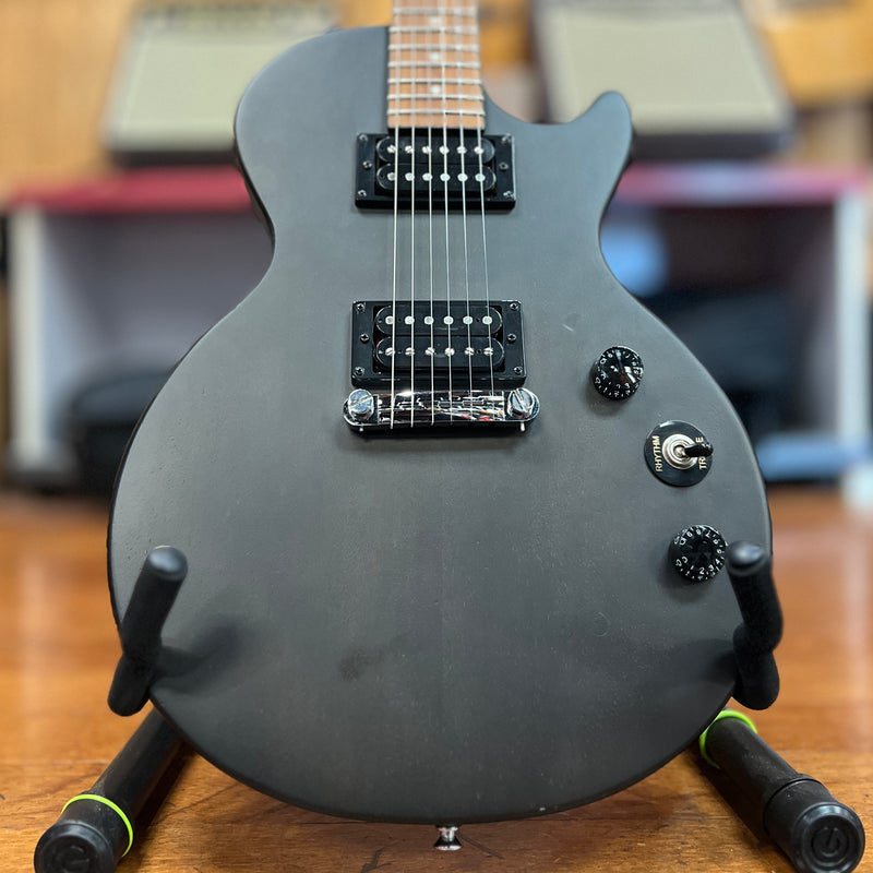 USED Epiphone Les Paul Special Electric Guitar, Matte Black