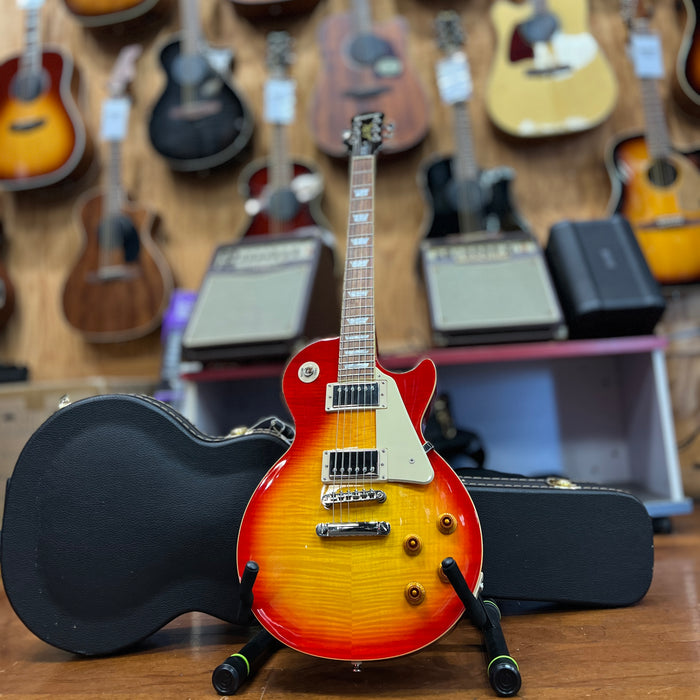 USED Epiphone Les Paul Standard with Hard Case, Sunburst