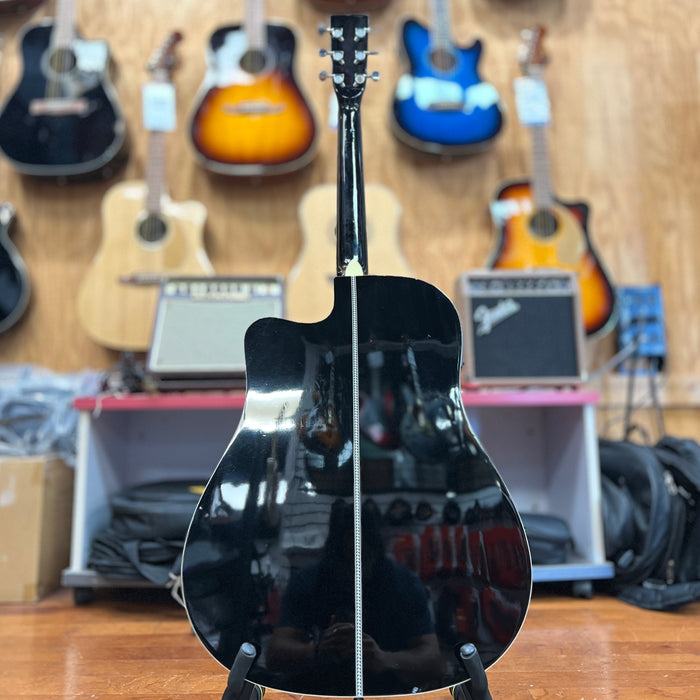 USED Estaban Cutaway Acoustic Electric Guitar, Black