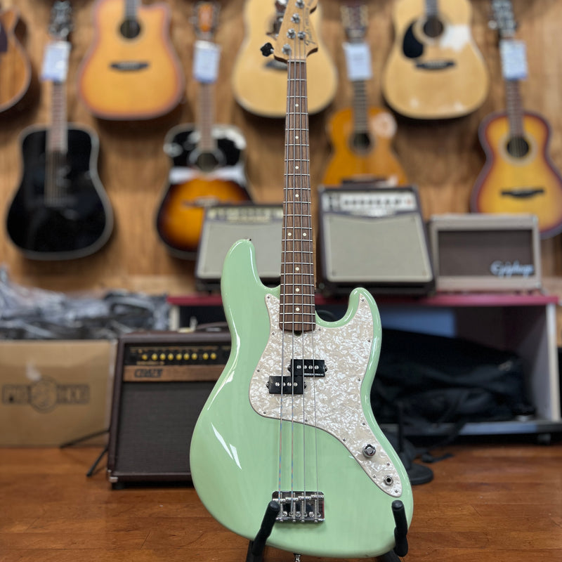 USED Fender 2011 Mark Hoppus Signature Jazz Bass, Surf Green w/HSC (MX11169620)
