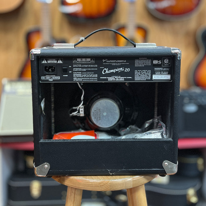 USED Fender Champion 20 Guitar Combo Amplifier