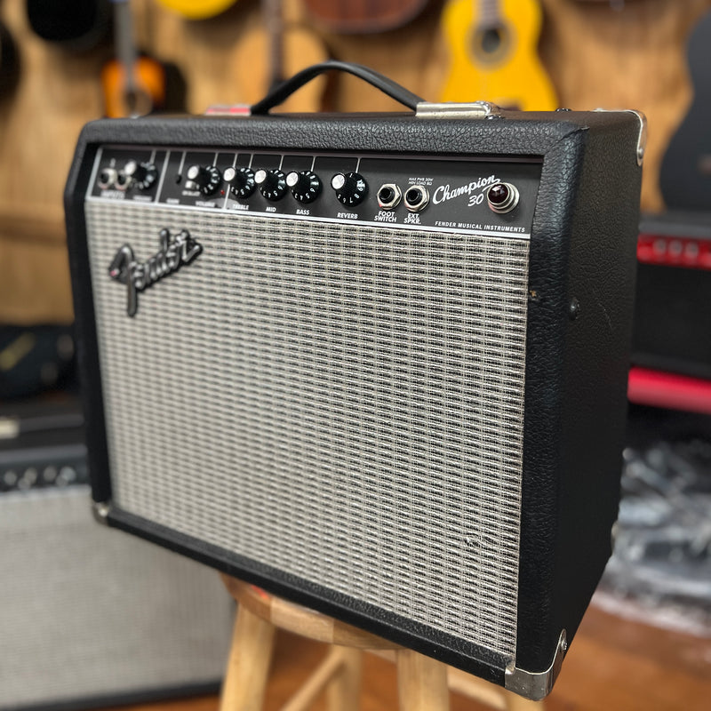 USED Fender Champion 30 2-Channel 30-Watt Guitar Amplifier