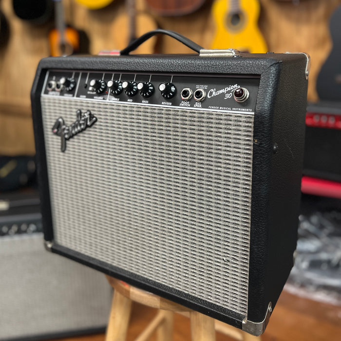 USED Fender Champion 30 2-Channel 30-Watt Guitar Amplifier
