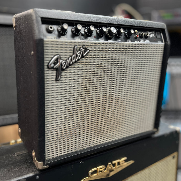 USED Fender Frontman 25R Electric Guitar Combo Amp
