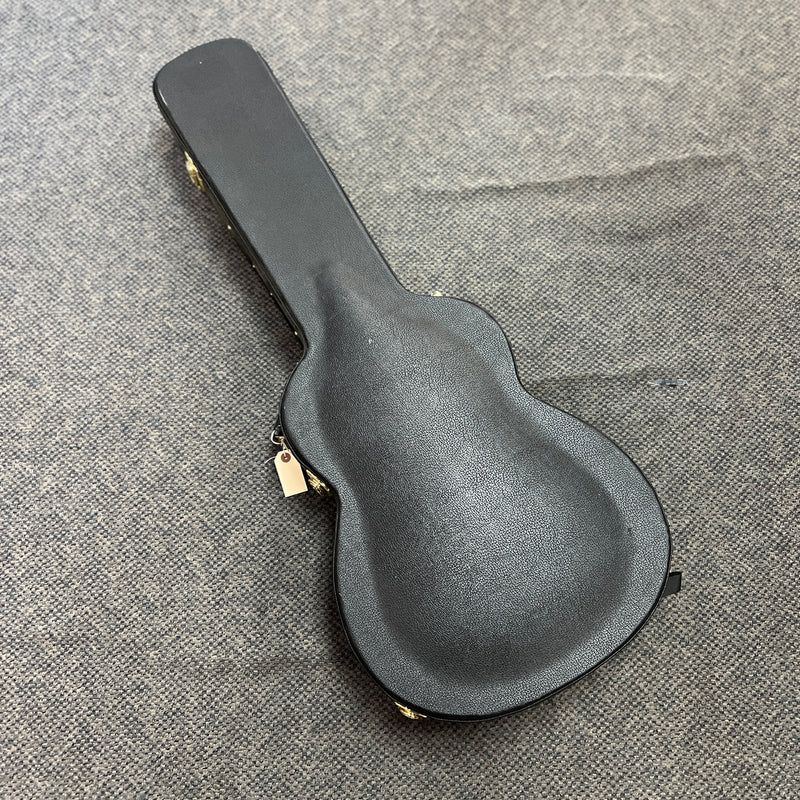 USED Fender Hardshell Case for PO-220E Acoustic Guitar