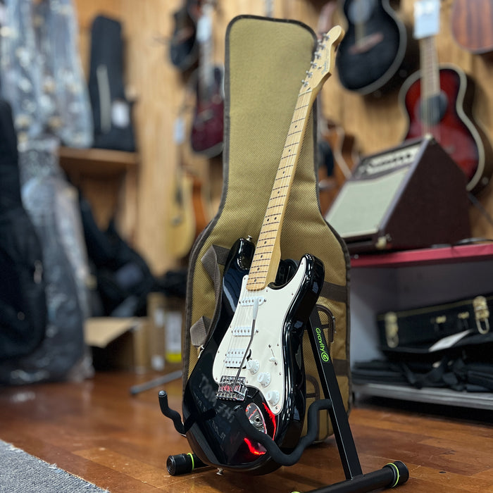 USED Fender MIM HSS Stratocaster with Fender Bag, Black