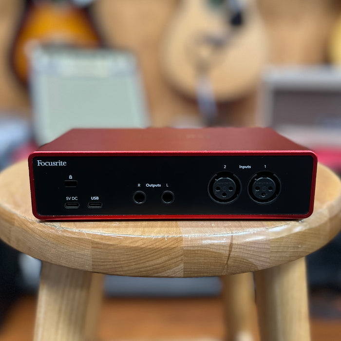 USED Focusrite Scarlett 2i2 4th Gen USB Audio Interface