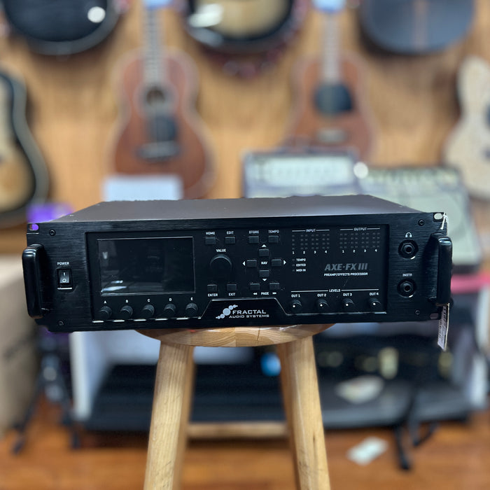 USED Fractal Audio AXE-FX III Preamp/FX Rack Processor MKIII