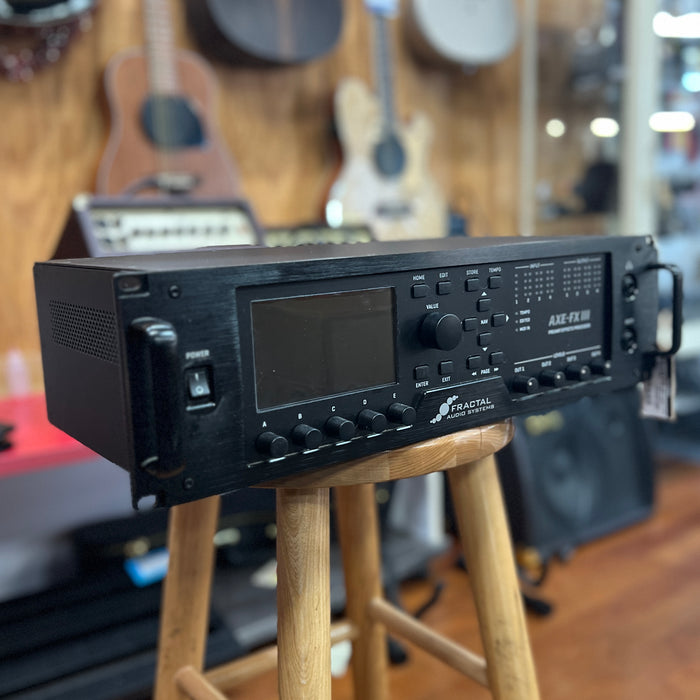 USED Fractal Audio AXE-FX III Preamp/FX Rack Processor MKIII