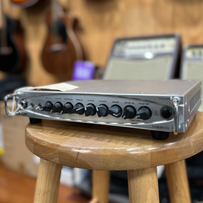 USED Gallien-Krueger MB800 800-Watt Ultra Light Bass Head w/ Speakon Cable