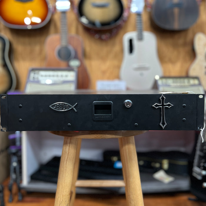 USED Gator Rackworks Shallow 2U Rack Mount Drawer with Lock, 10" Deep (GRW-DRWSH2)