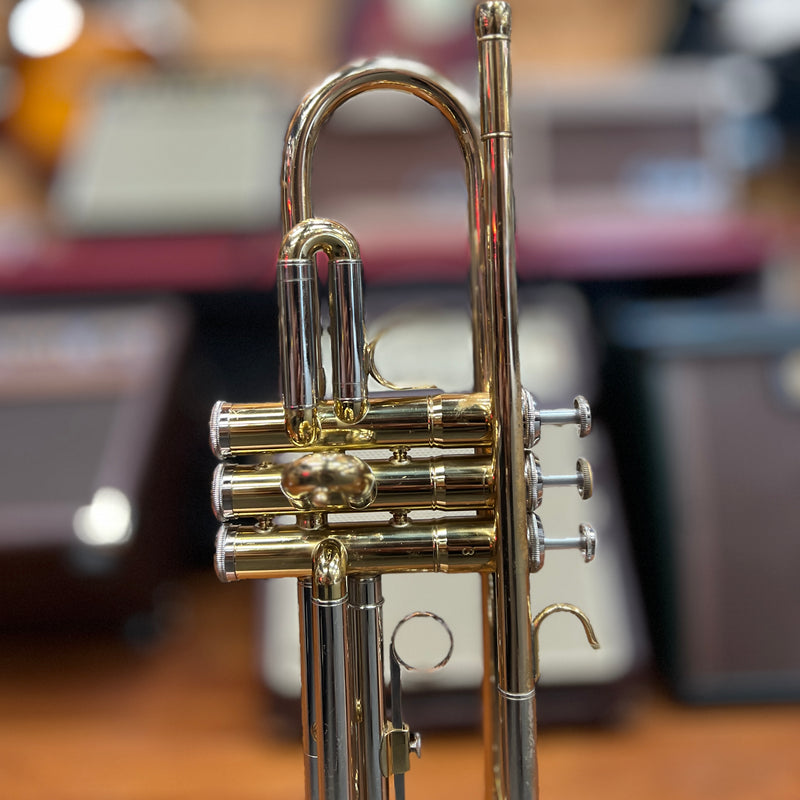 USED Giardinelli GTR-301 Student Trumpet Outfit -70000077370100