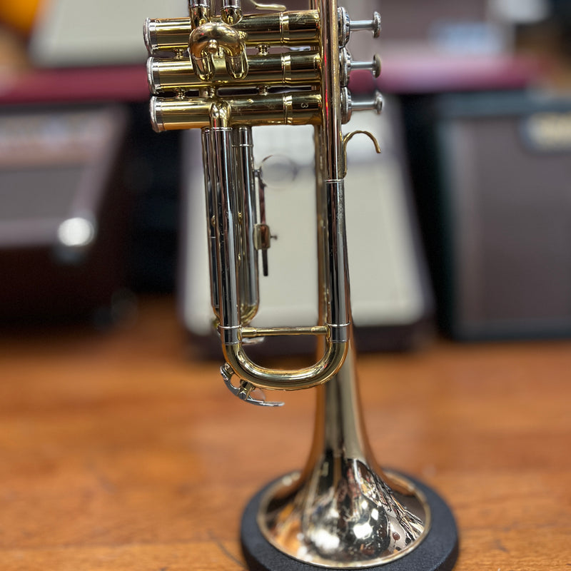 USED Giardinelli GTR-301 Student Trumpet Outfit -70000077370100