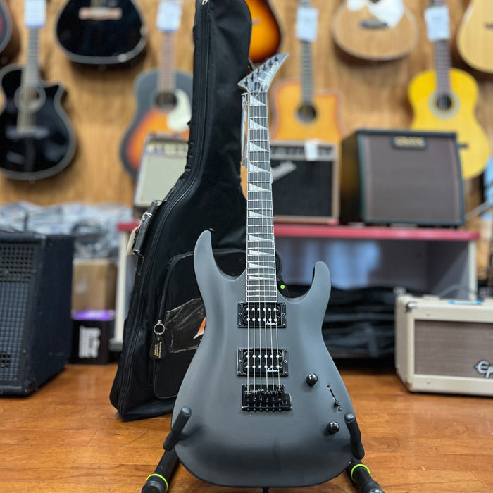 USED Jackson Dinky Arch Top JS22 DKA - Satin Black w/ Bag