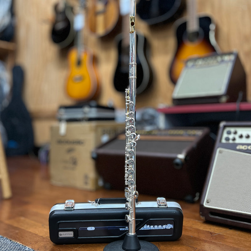 USED Jupiter CEF-510 Student Flute Outfit, Gold Lip Plate