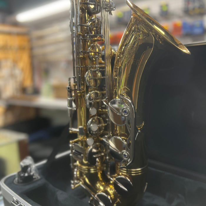 USED Jupiter JTS- 710 Tenor Saxophone Outfit