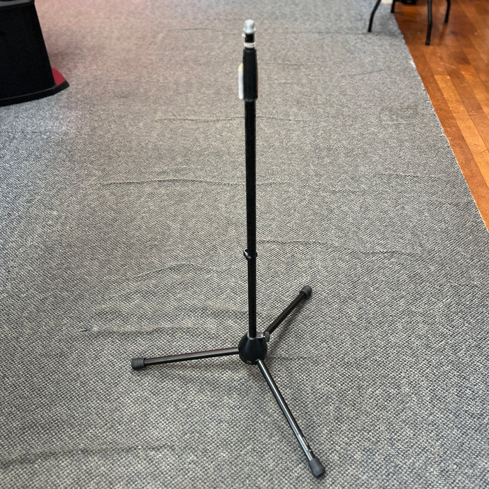 USED K&M Tripod Straight Microphone Stand, Black