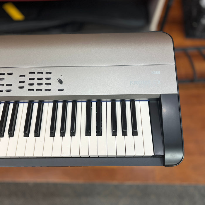 USED KORG Krome EX 88 Key Keyboard Workstation