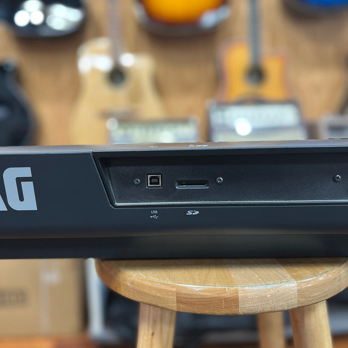 USED KORG Krome EX 88 Key Keyboard Workstation