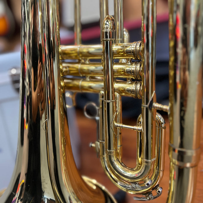 USED King 1127 Ultimate Series Bb Marching Baritone, Lacquer