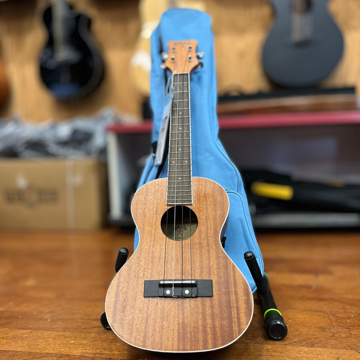 USED Kohala KP-J Tenor Ukulele w/ Blue Bag