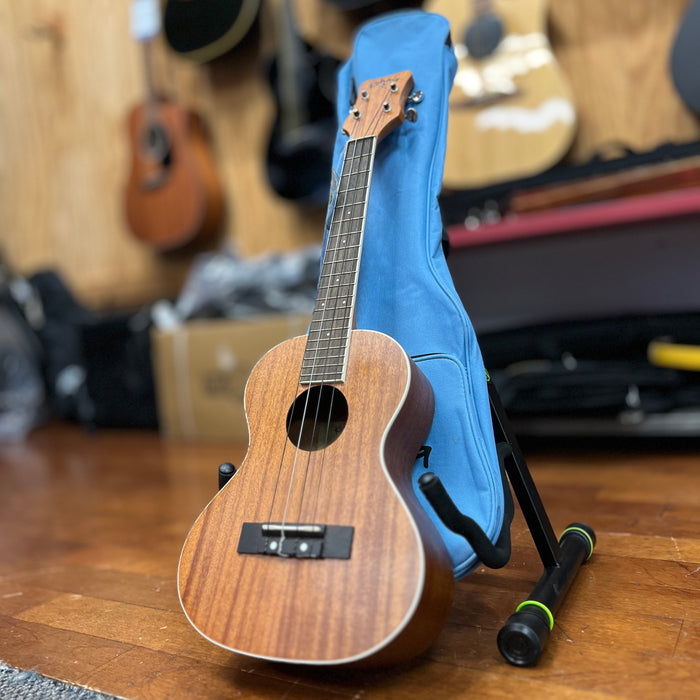 USED Kohala KP-J Tenor Ukulele w/ Blue Bag