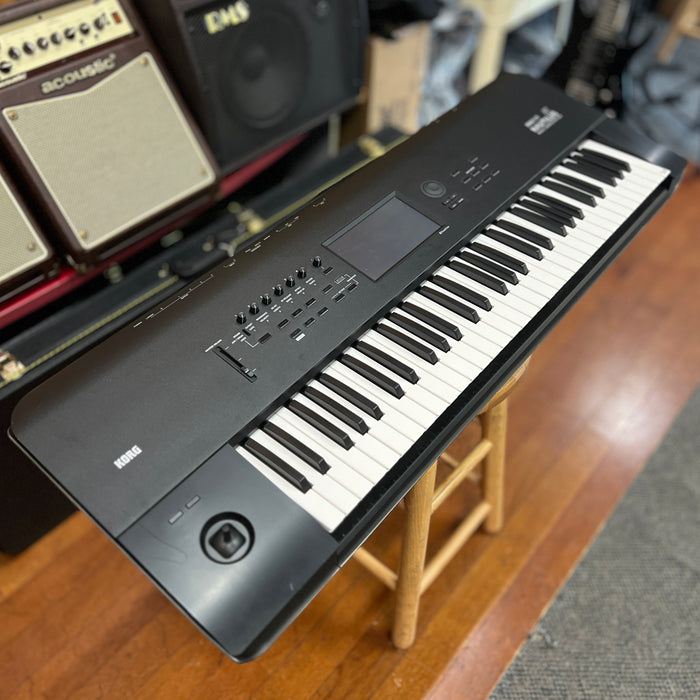 USED Korg Nautilus AT61- 61 Key Workstation Keyboard