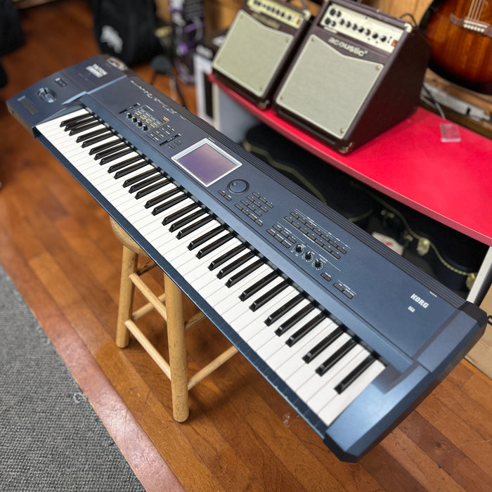 USED Korg Triton Extreme 76 76-Key Keyboard Workstation