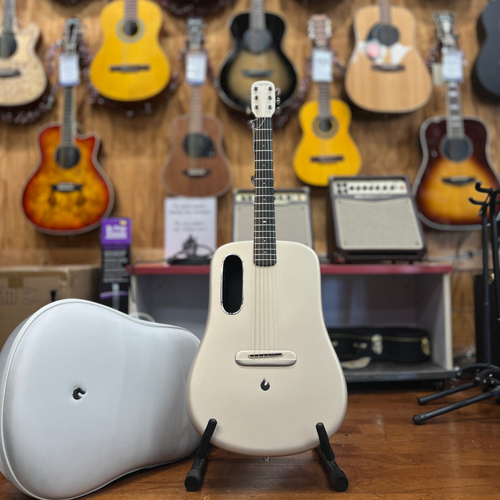 USED LAVA ME 3 Carbon Smart Acoustic Electric Guitar - White w/ Case