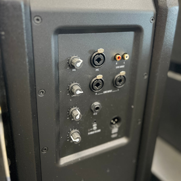 USED LD SYSTEMS MAUI 11 G2 Portable Column PA System with Mixer and Bluetooth