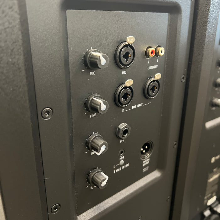 USED LD SYSTEMS MAUI 11 G2 Portable Column PA System with Mixer and Bluetooth