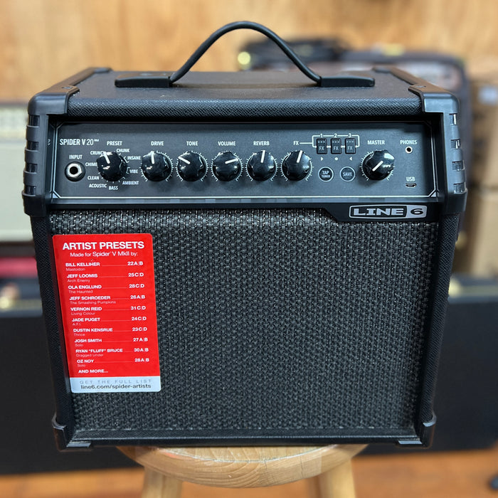 USED Line 6 Spider V 20 Guitar Combo Amp
