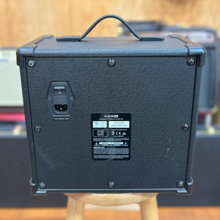 USED Line 6 Spider V 20 Guitar Combo Amp