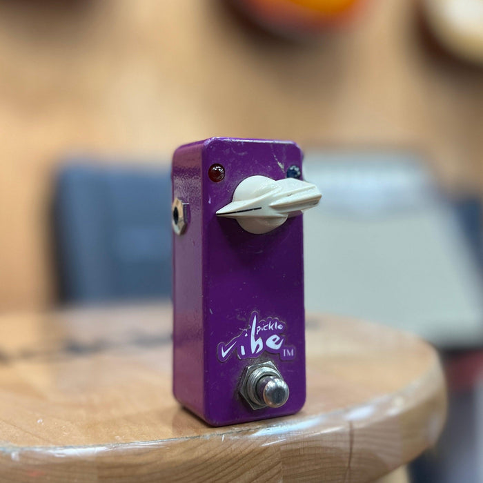 USED LovePedal Pickle Vibe Pedal